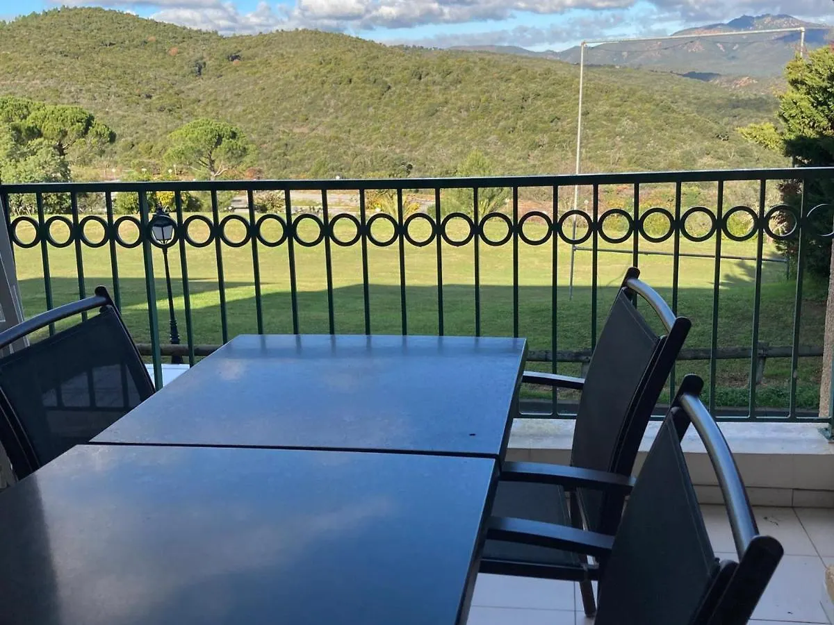 Studio A Saint-Raphael Avec Terrasse Et Piscine - Fr-1-504-609 0*, Saint-Raphael (Var) France